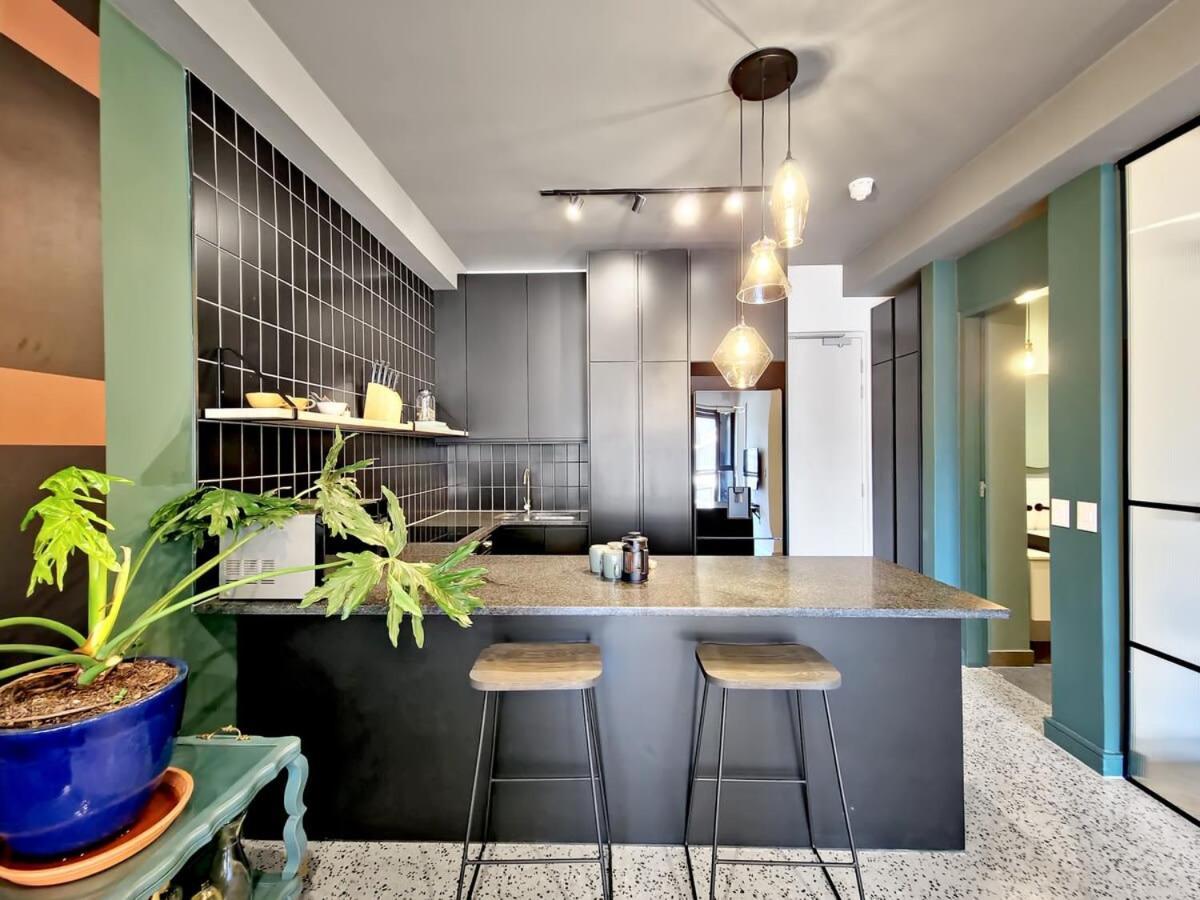 Cticc, Secure, Type Luxury-fast Wifi Pool Apartment *